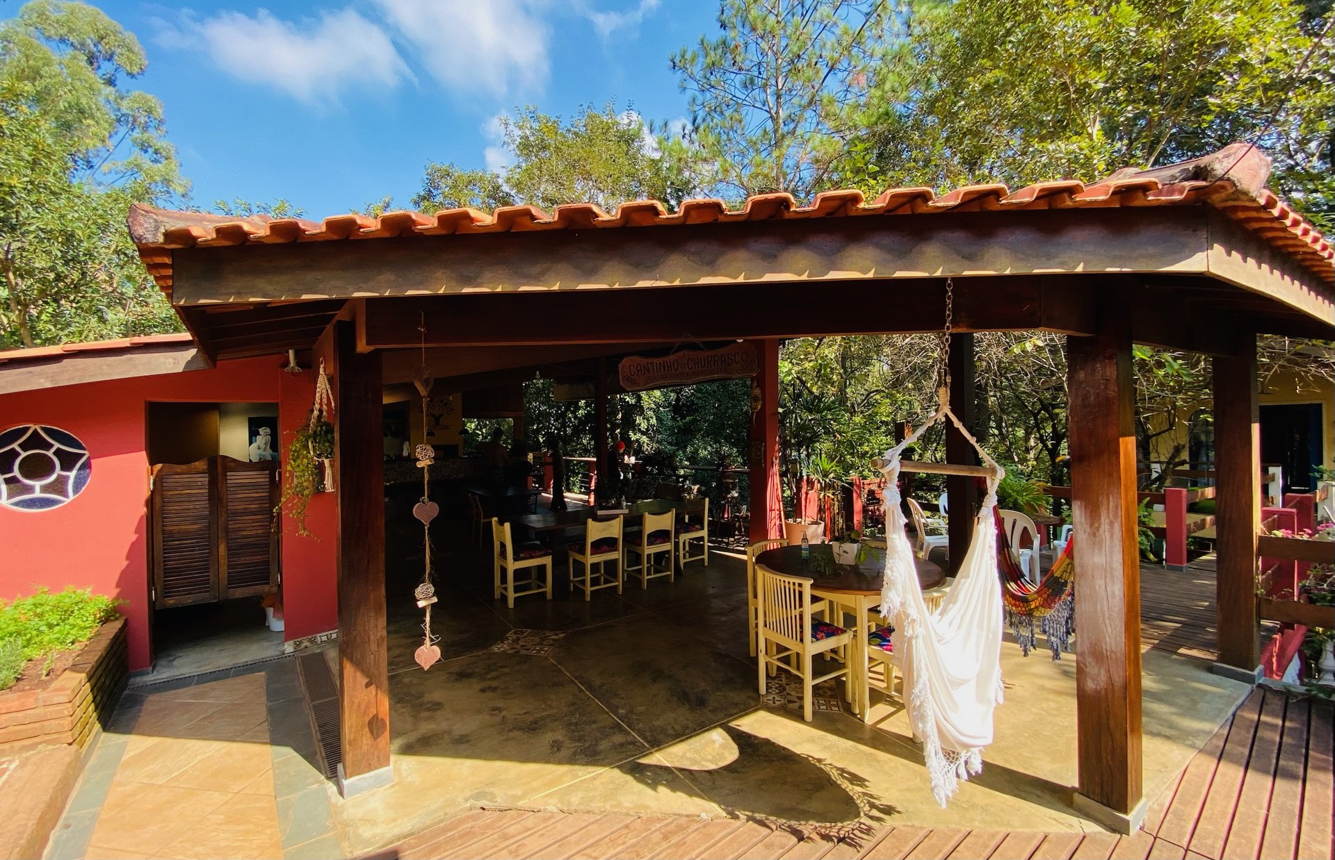 Casa com seis suítes e piscina no km 74 da Raposo Tavares, foto 11