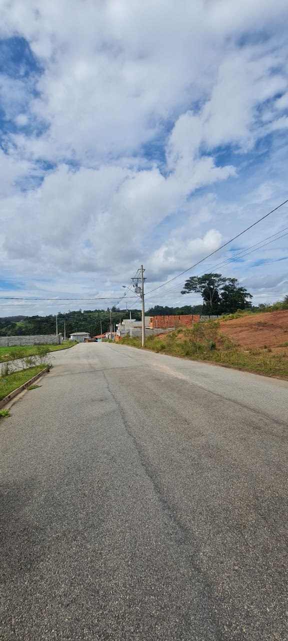 Terreno de 200 m² no Portal dos Pássaros, foto 4