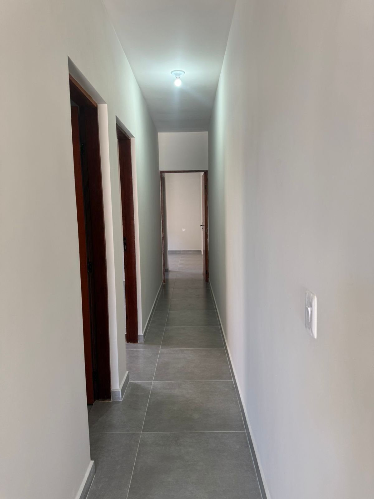 Casa com suíte e duas vagas no São José, foto 7