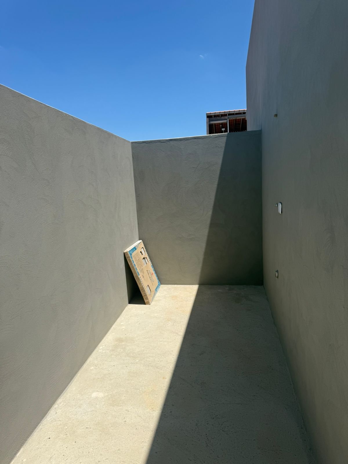 Casa com suíte e duas vagas no São José, foto 9