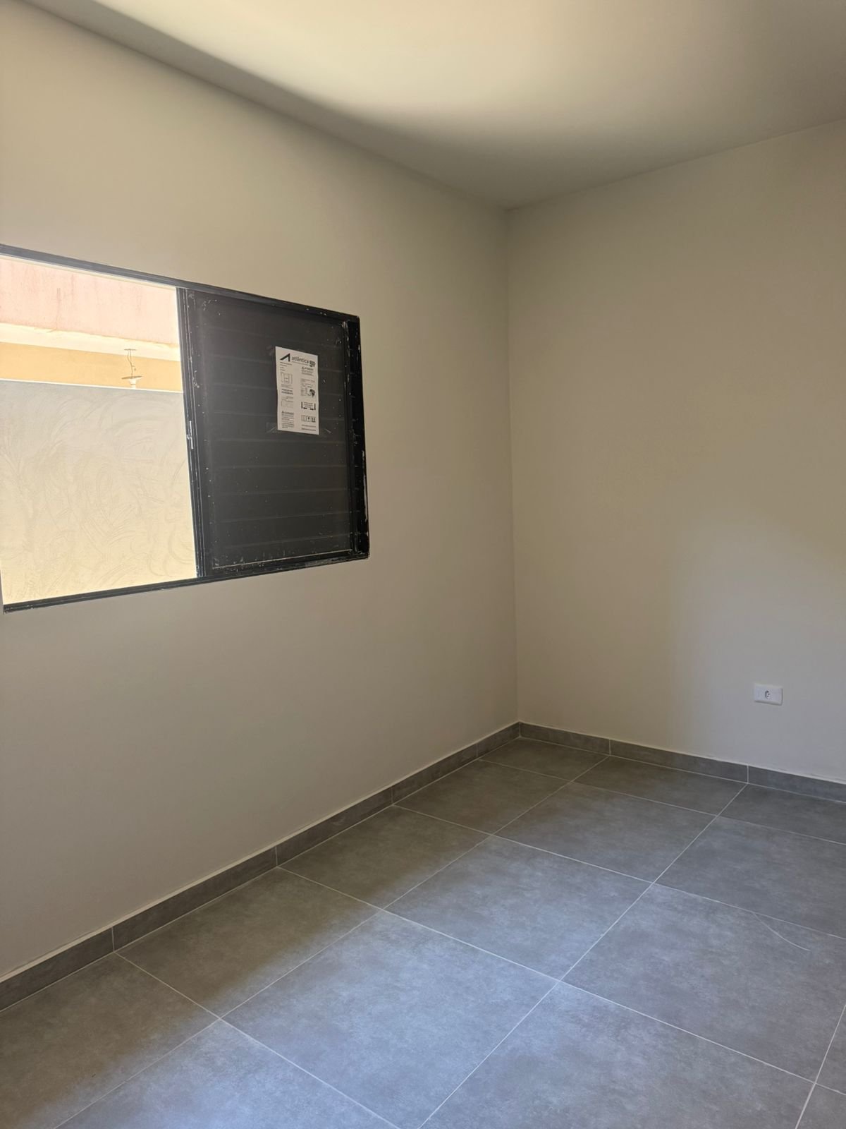 Casa com suíte e duas vagas no São José, foto 10