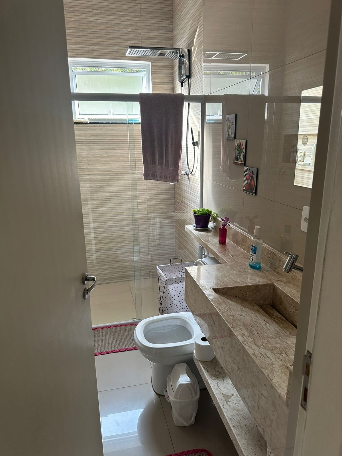 Casa com três suítes no Condomínio Castanheiras, foto 10