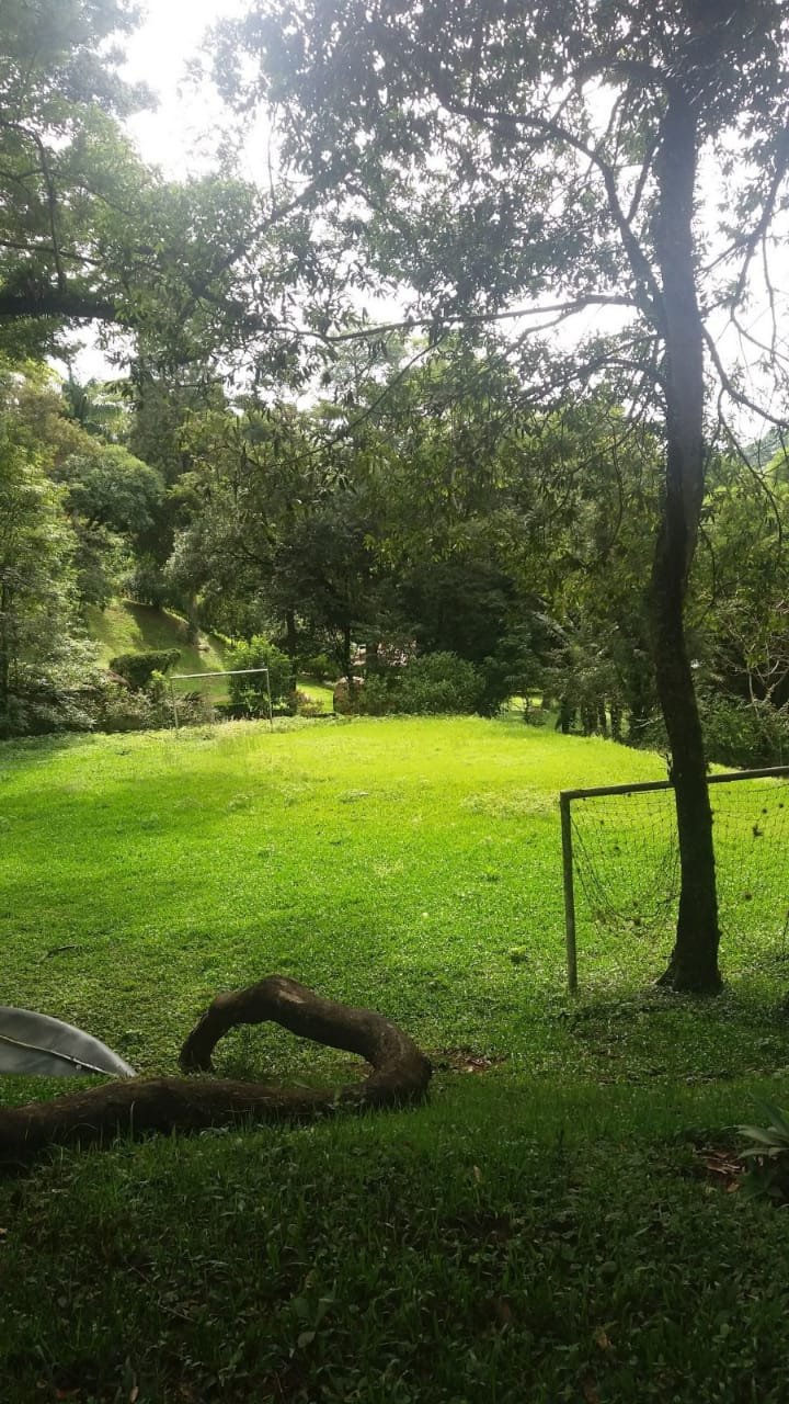 Chácara com piscina e represa em Mairinque, foto 22