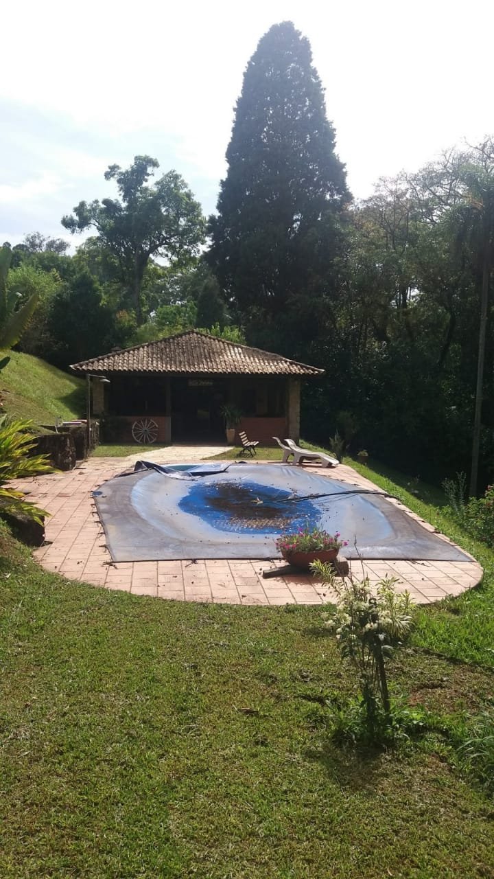 Chácara com piscina e represa em Mairinque, foto 23